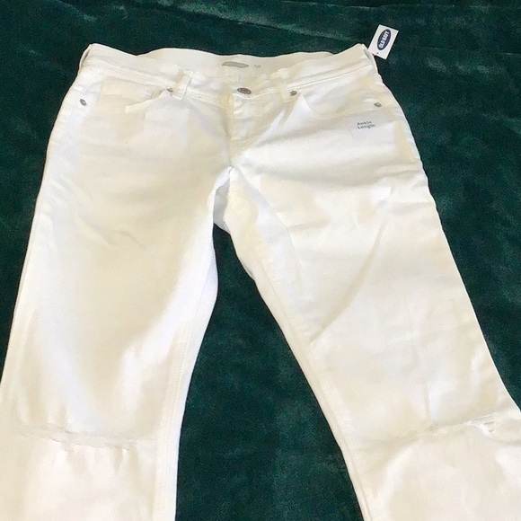 Old Navy Denim - Old Navy White Jeans for Casual Elegance